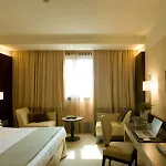 Hotel Starhotels Grand Milan Saronno