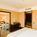 Starhotels Grand Milan Hotel