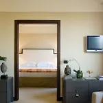 Starhotels Grand Milan 4*
