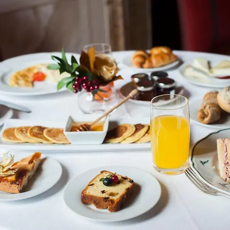 Starhotels Grand Milan Hotel 4*