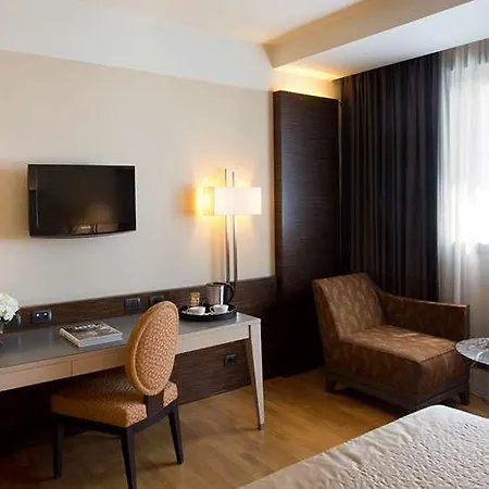 Starhotels Grand Milan Hotel