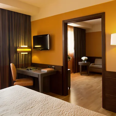 Hotel Starhotels Grand Milan 4*