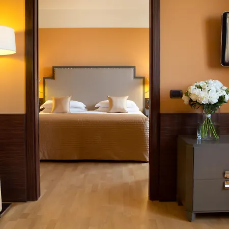 Hotel Starhotels Grand Milan Saronno