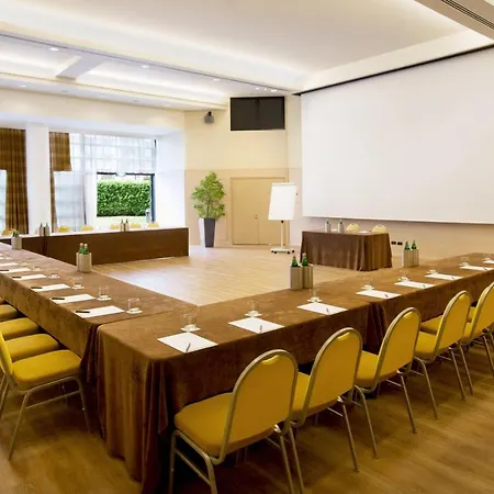Hotel Starhotels Grand Milan 4*