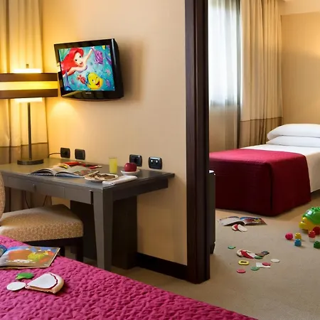 Starhotels Grand Milan Hotel