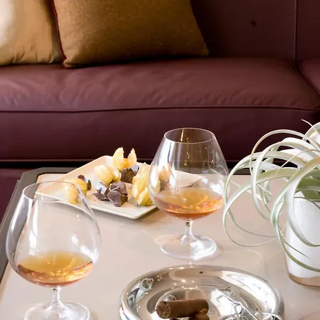 Hotel Starhotels Grand Milan 4*