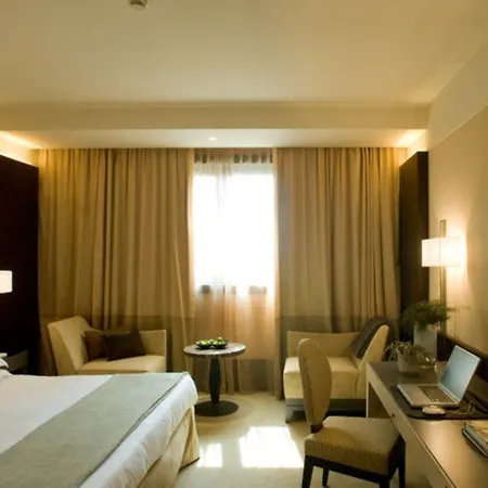 Hotel Starhotels Grand Milan Saronno