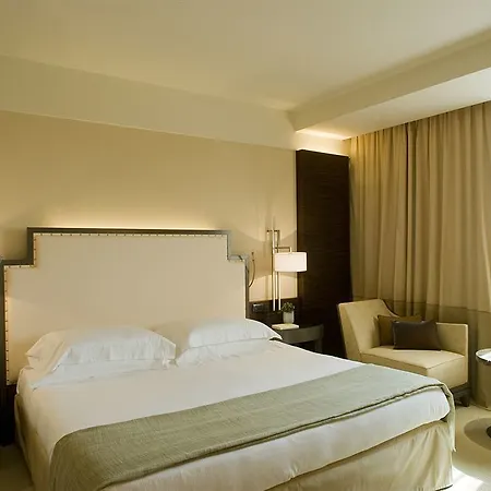 Starhotels Grand Milan 4*