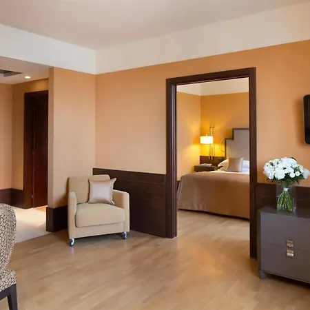 Starhotels Grand Milan Hotel 4*
