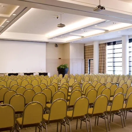 Starhotels Grand Milan